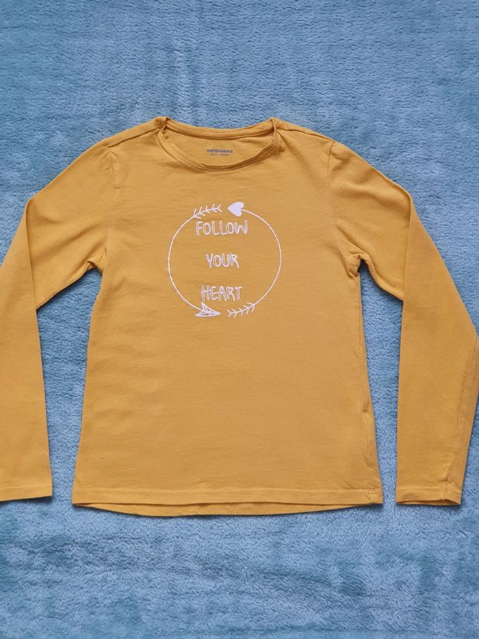 Tres joli tee-shirt 8 ans