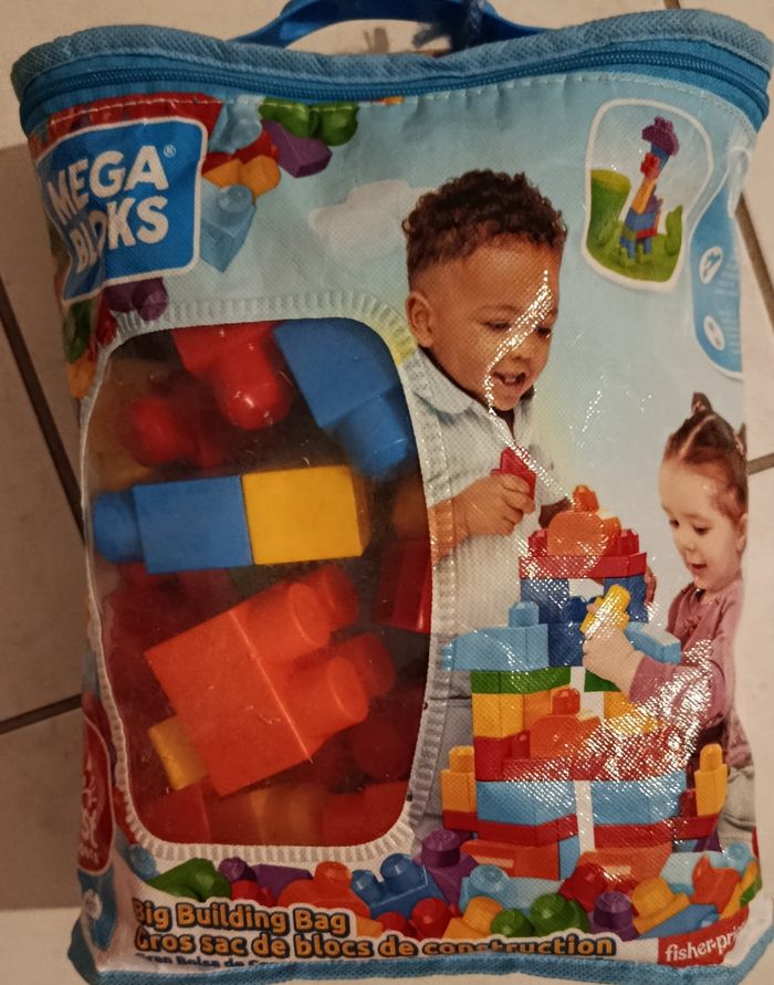 Lego méga blocks - photo numéro 2