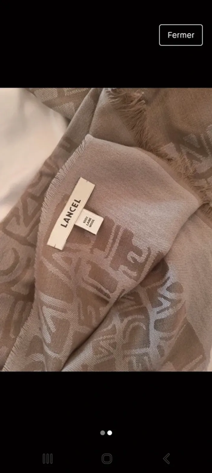 Écharpe lancel - photo numéro 2