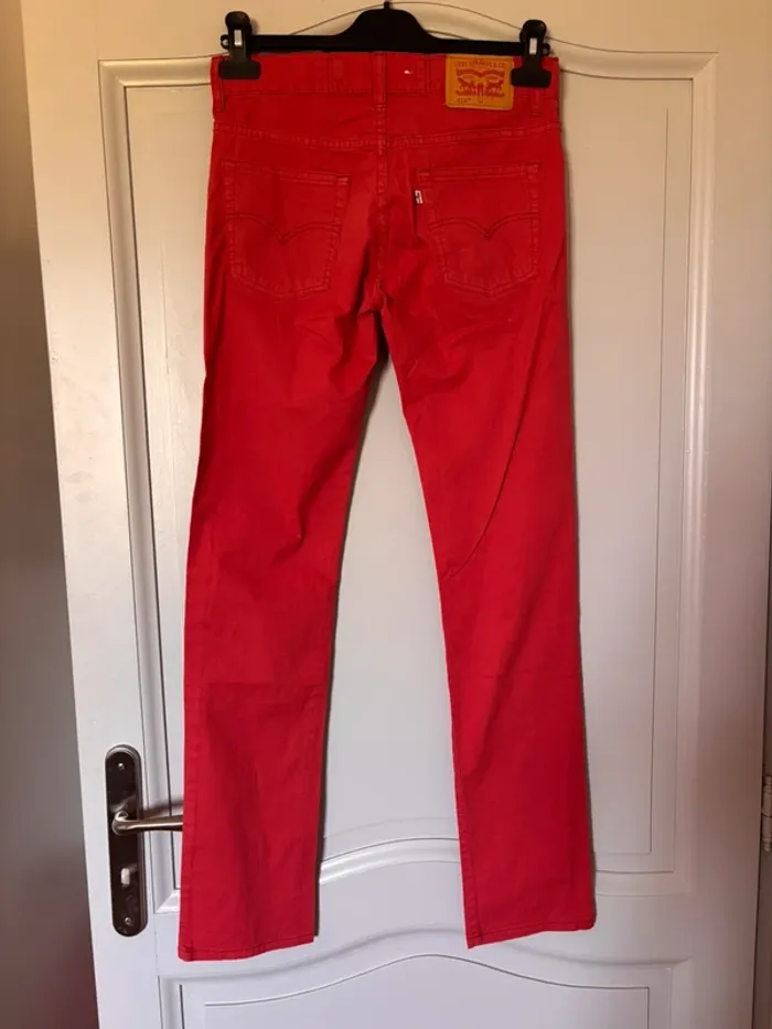 Pantalon rouge Lévis - photo numéro 2