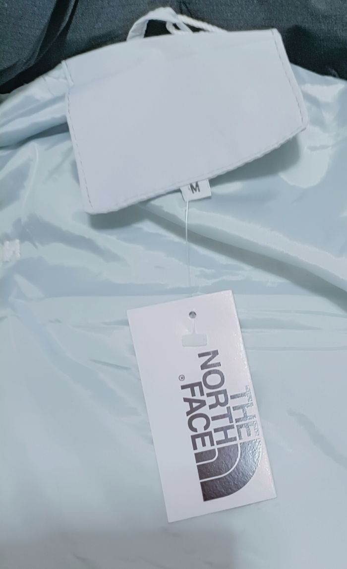 Doudoune The North Face taille M - photo numéro 3