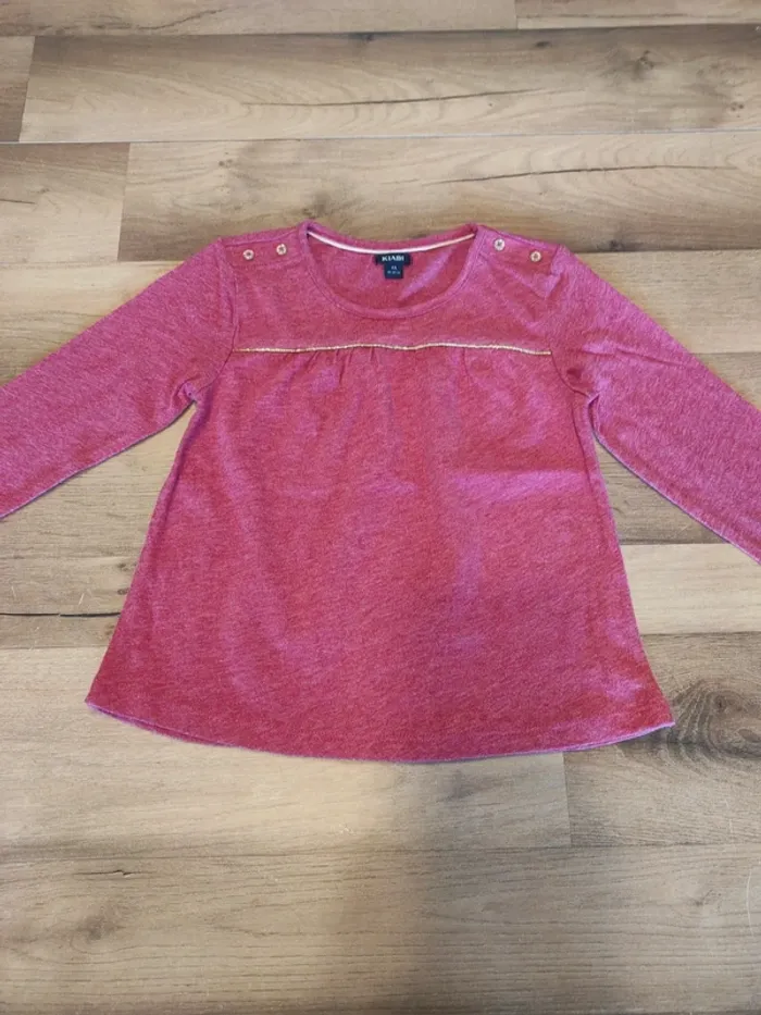 Tee-shirt Kiabi en bon état 4 ans