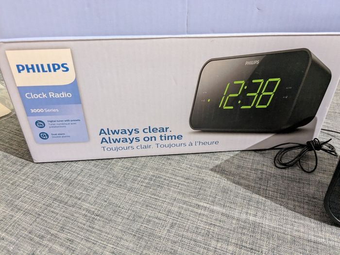 Radio réveil Philips 3000 series - photo numéro 2