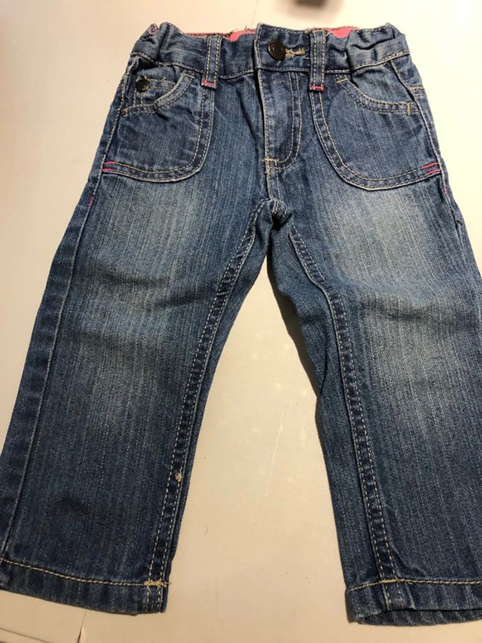 Ensemble jean, teeshirt et gilet - photo numéro 2