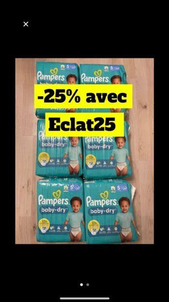 Six paquets de couches Pampers taille 5