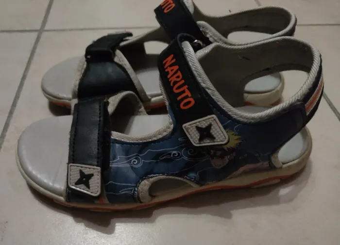 Nu pieds sandales Naruto pointure 36 - photo numéro 5