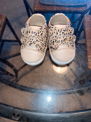 Chaussures bébé, 6-12 mois.