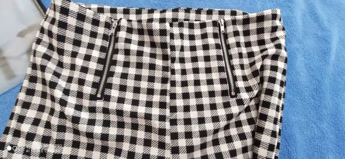 Pantalon shein tailleL - photo numéro 2