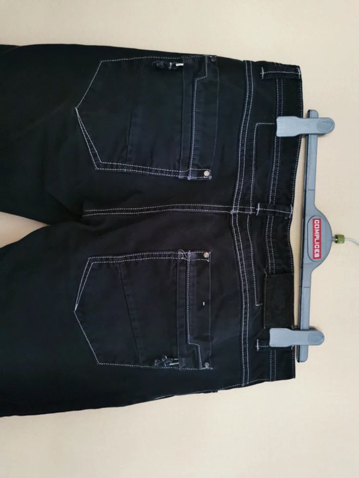 Jean stylé - photo numéro 5