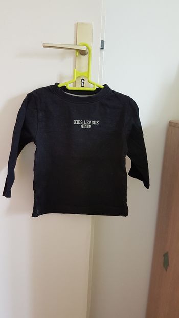 Sous pull noir 2 ans