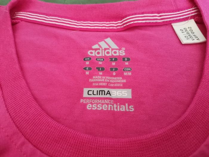 T-shirt sport rose adidas climalite runing taille M - photo numéro 2
