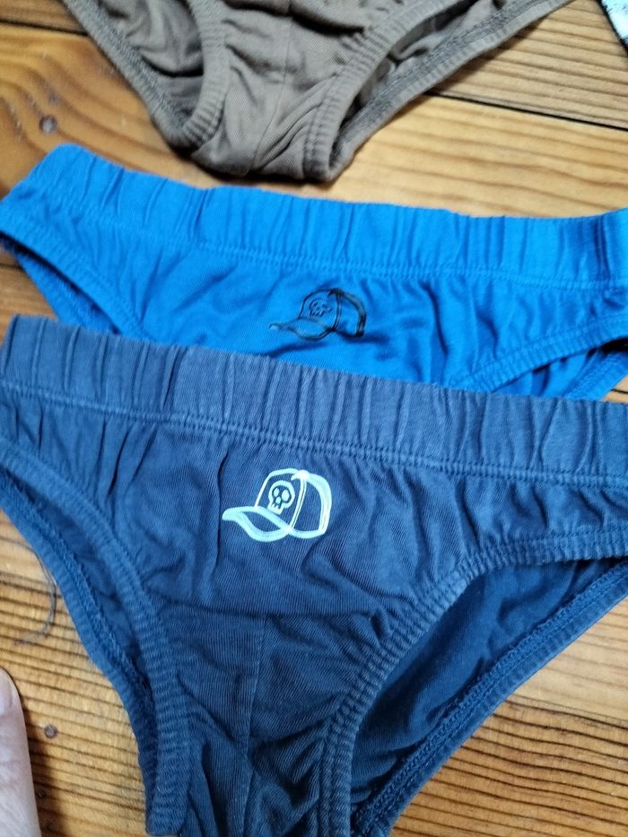 Lot de 11 slips 2/3 ans - photo numéro 3