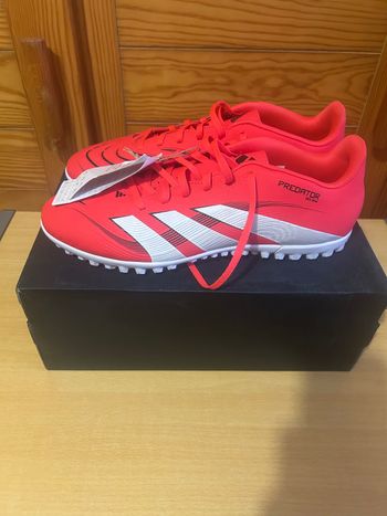 Crampon adidas predator 