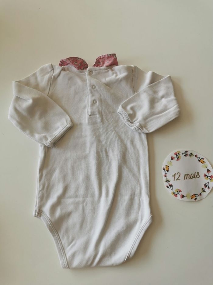 Lot de 3 articles bébé fille 12mois(2 pantalons + 1 bodie)en très bon état sergent major, boutchou - photo numéro 9