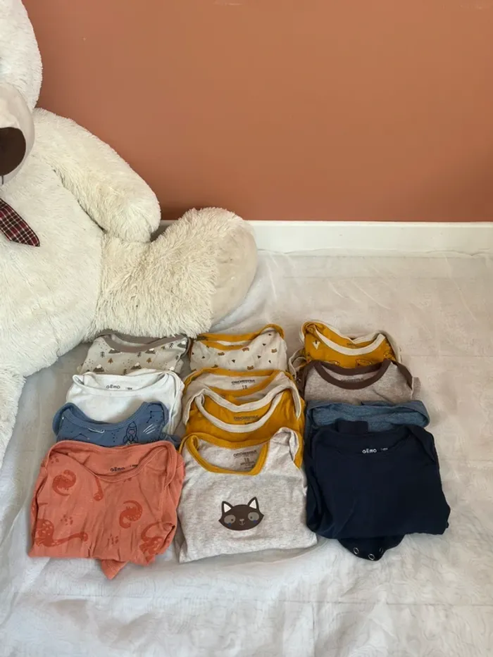 Lot vêtement 50 pièces hiver taille 18 mois - photo numéro 4