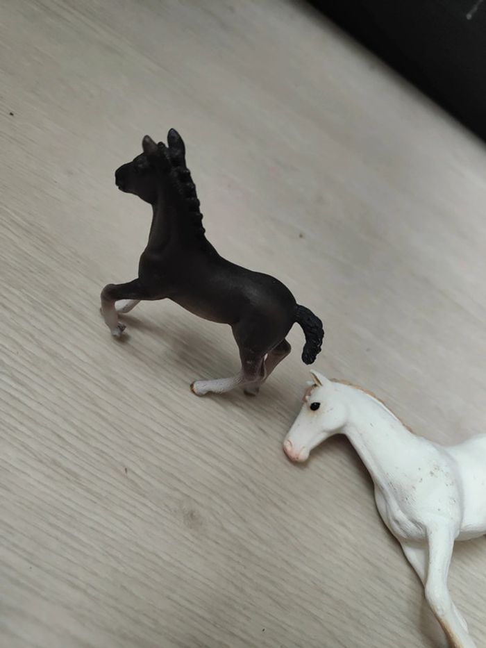 Lot de 4 chevaux Schleich - photo numéro 4