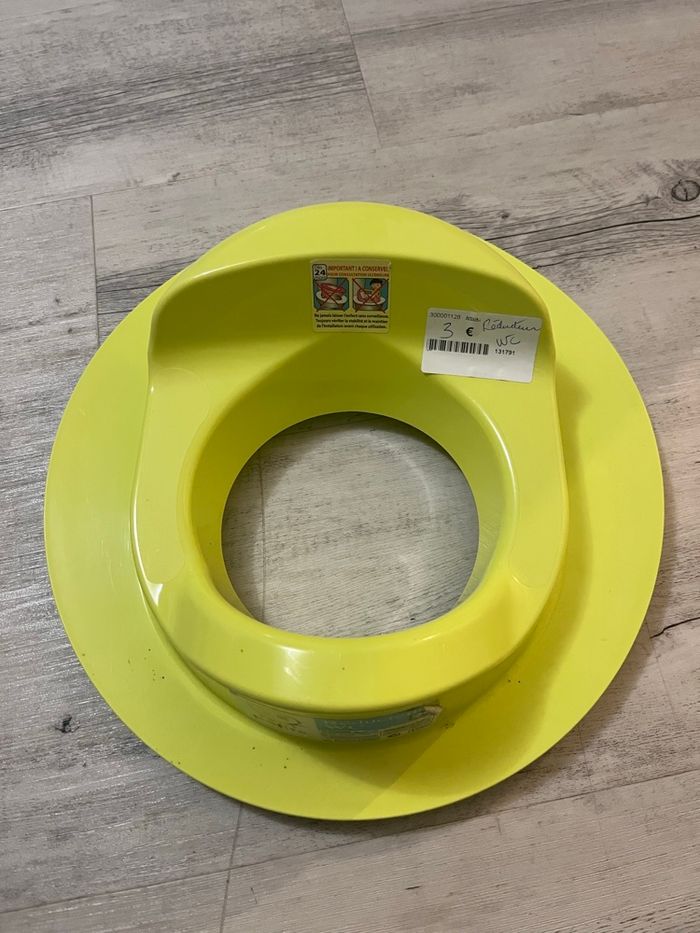 Pot bébé et réducteur de wc - photo numéro 3