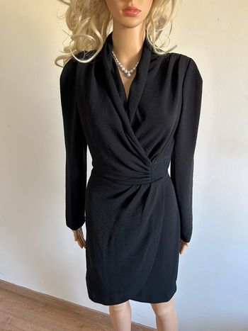 Robe noire neuve à manches longues Morgan taille 36 (valeur 65€)