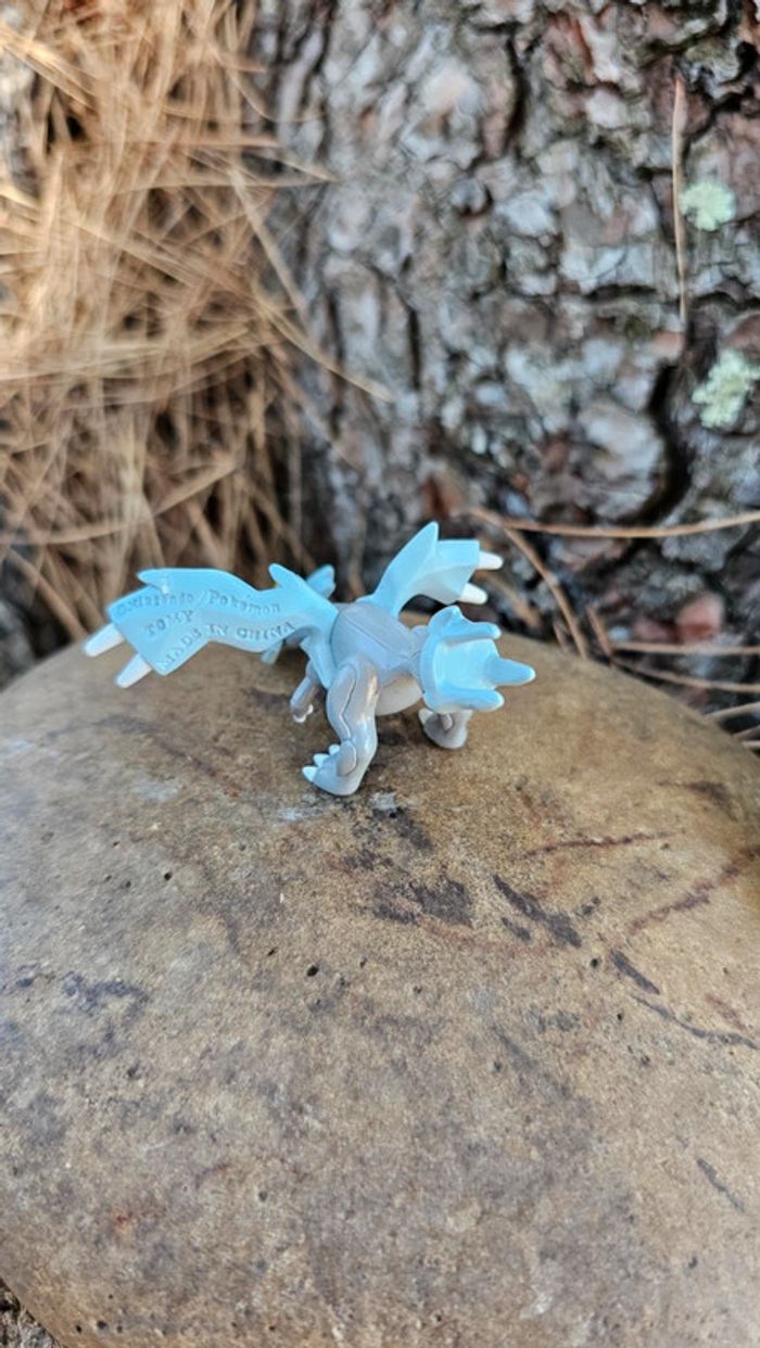 Super figurine Pokemon Nintendo tomy Kyurem - photo numéro 6