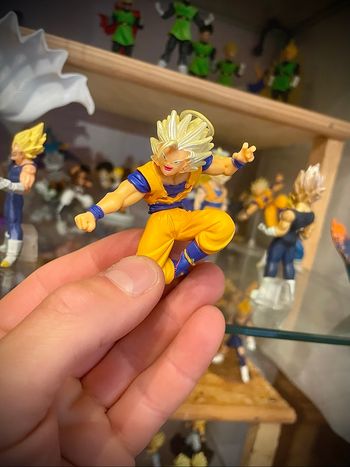 Figurine dragon ball gashapon hg Goku ssj2