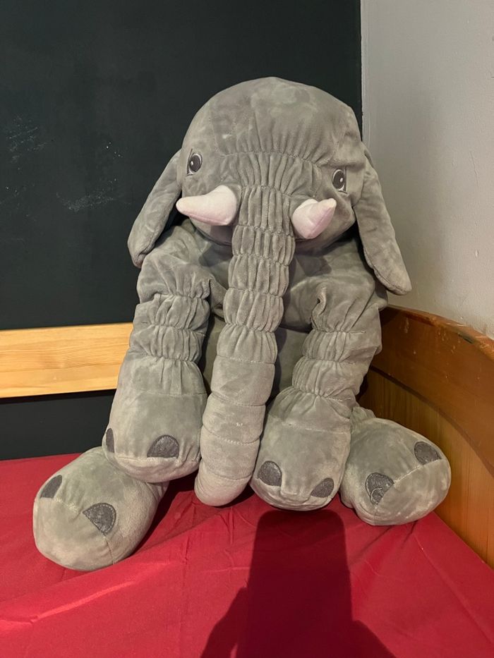 Peluche éléphant