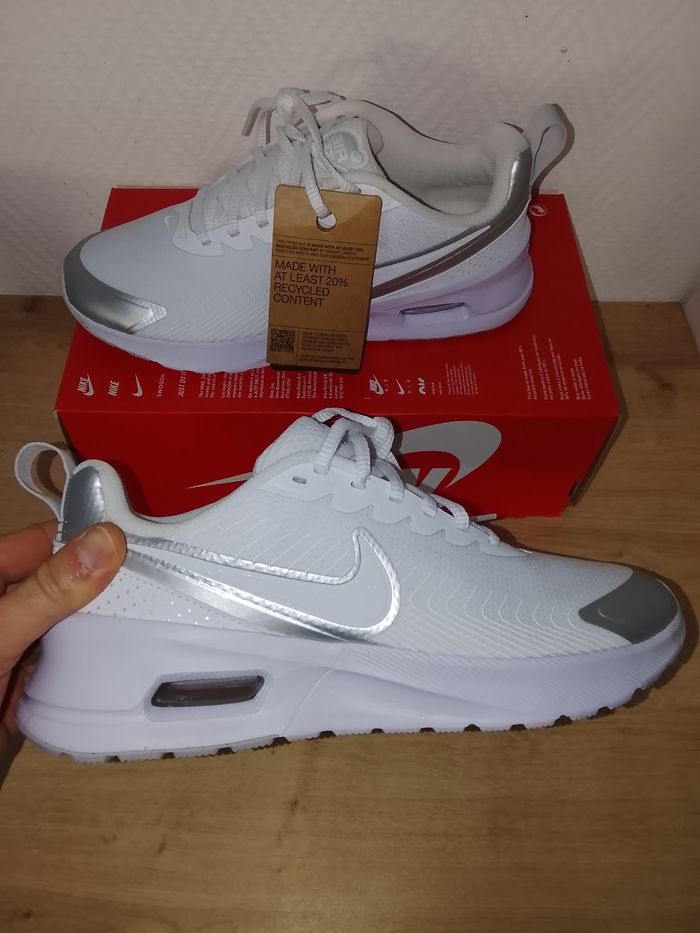 Air max nuaxis taille 41