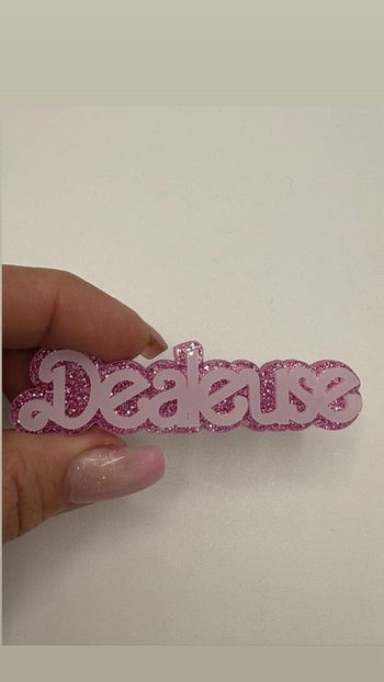 Barrette à paillettes dealeuse