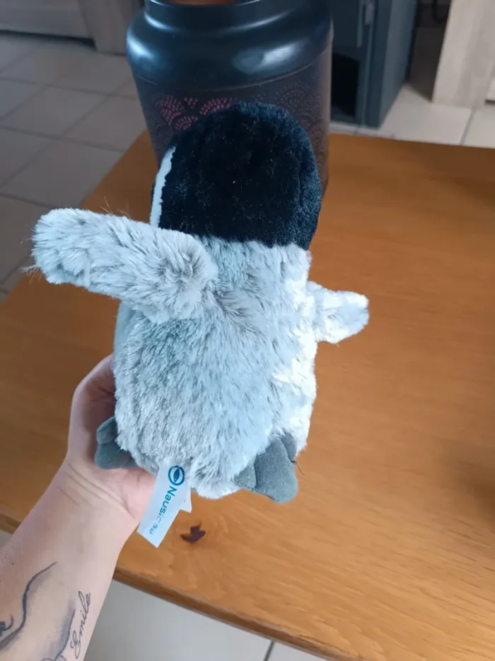Peluche bébé manchot pingouin Nausicaa - photo numéro 4