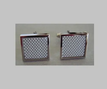 Boutons de manchette carrés