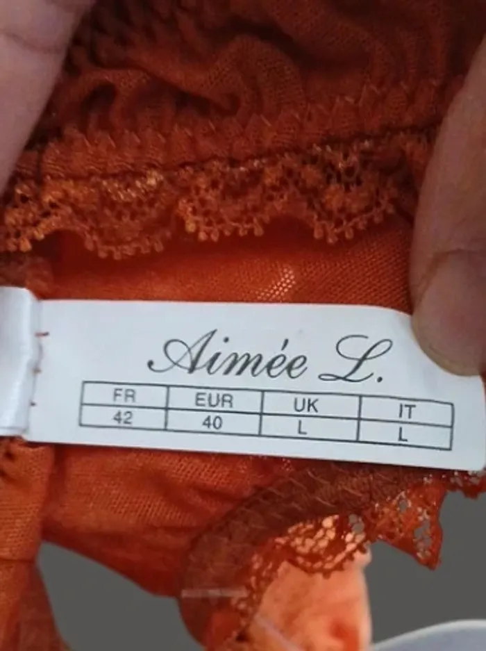 String Aimée L. 42 - photo numéro 4