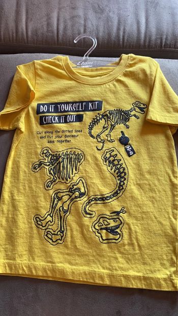 T-shirt C&A 4-5 ans 110cm