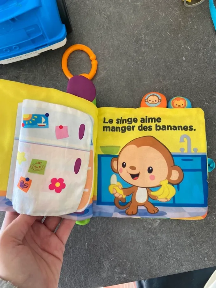 Livre à surprises bébé Vtech - photo numéro 4