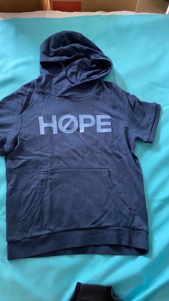 Sweat à capuche sans manche 10 ans