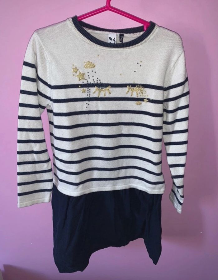 Robe 3 pommes 4 / 5 ans tbe