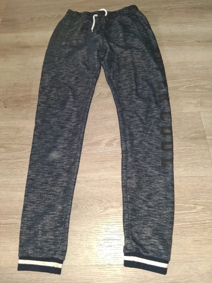 Bas de jogging U essentiel