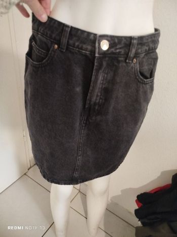 #kytie42femme. Jupe en jean taille 42