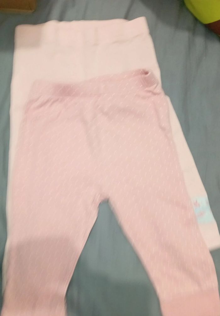 Lot 2 leggings