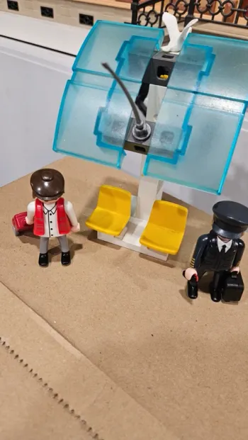 Quai de bus playmobil