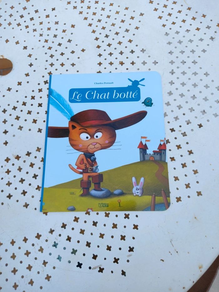 Livre le chat botté