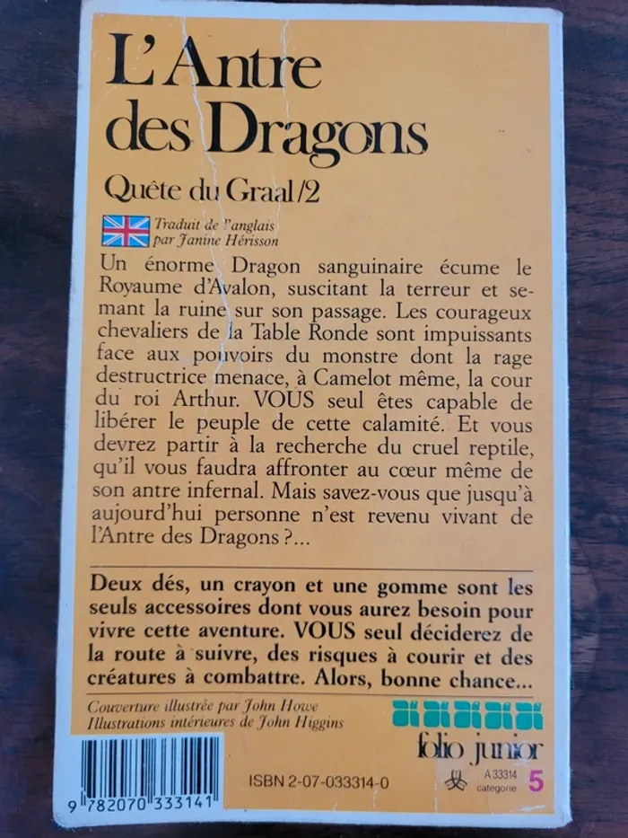 Vends livre dont vous êtes le héros l antre des dragons 1985 - photo numéro 3
