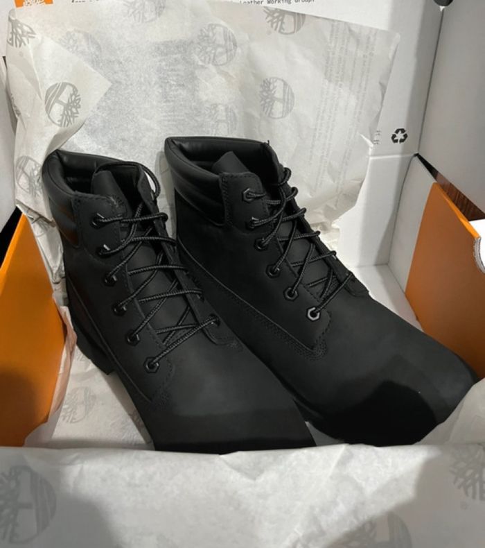 Timberland 6-Inch Premium Waterproof Boots – Noir (Taille 39,5) - photo numéro 4