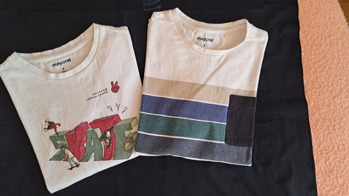 lot de deux tee-shirts
