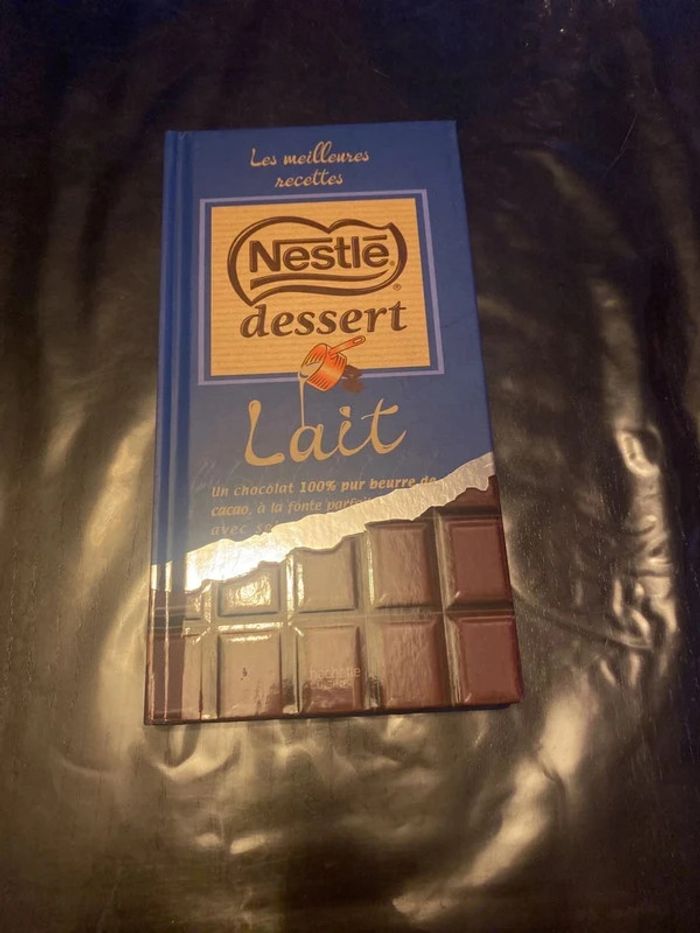 Lot 3 livres recettes sur le chocolat - photo numéro 2