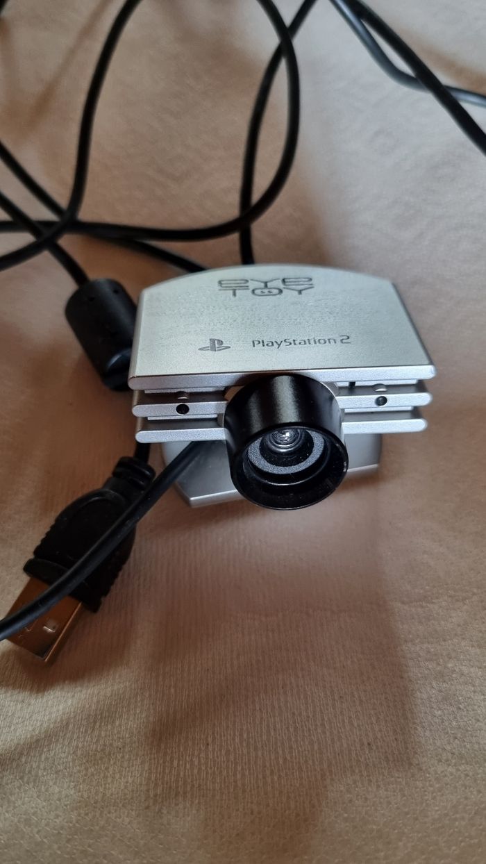 Pack EyeToy Complet PS2 - Caméra Argent + 4 Jeux - photo numéro 3