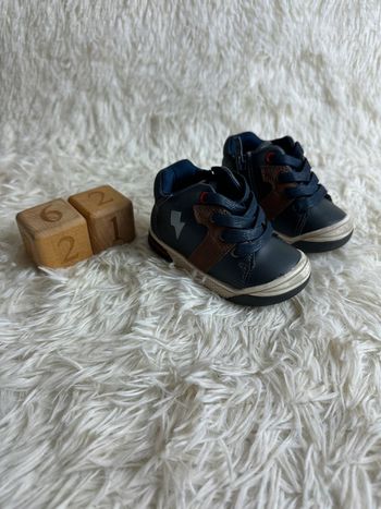 Paire de chaussures montantes orchestra taille 21