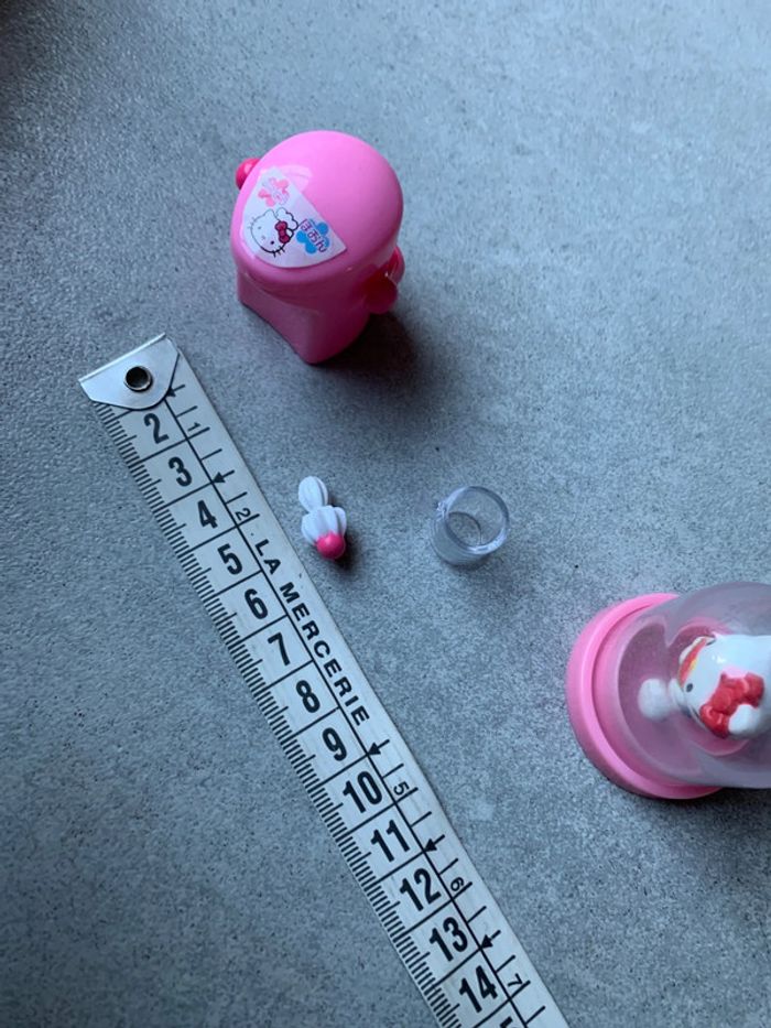 Jouet lot hello kitty cuisine et sous cloche kitty mange glace sucre pastèque - photo numéro 7