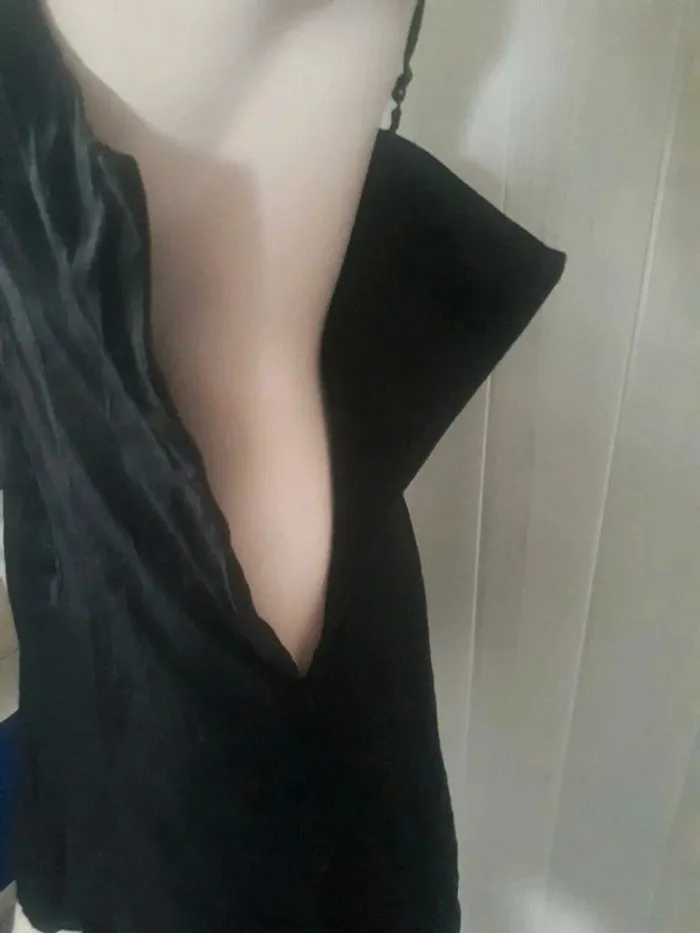 Robe bretelles noir 42 - photo numéro 4