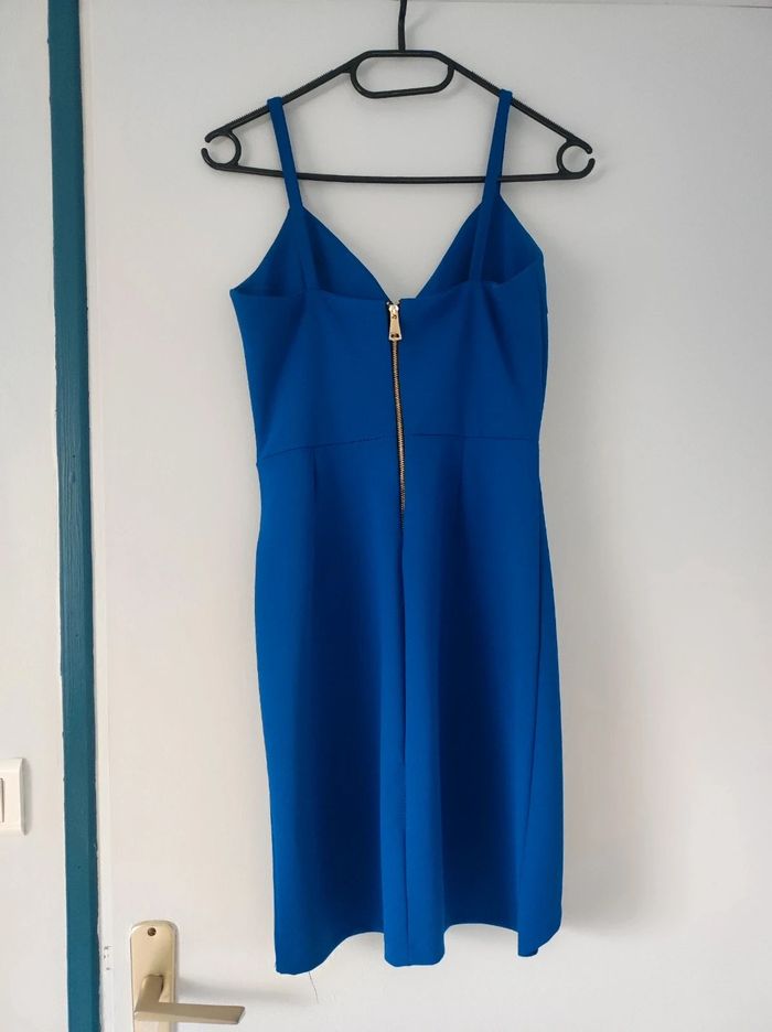 Robe de soirée bleue roi taille M
