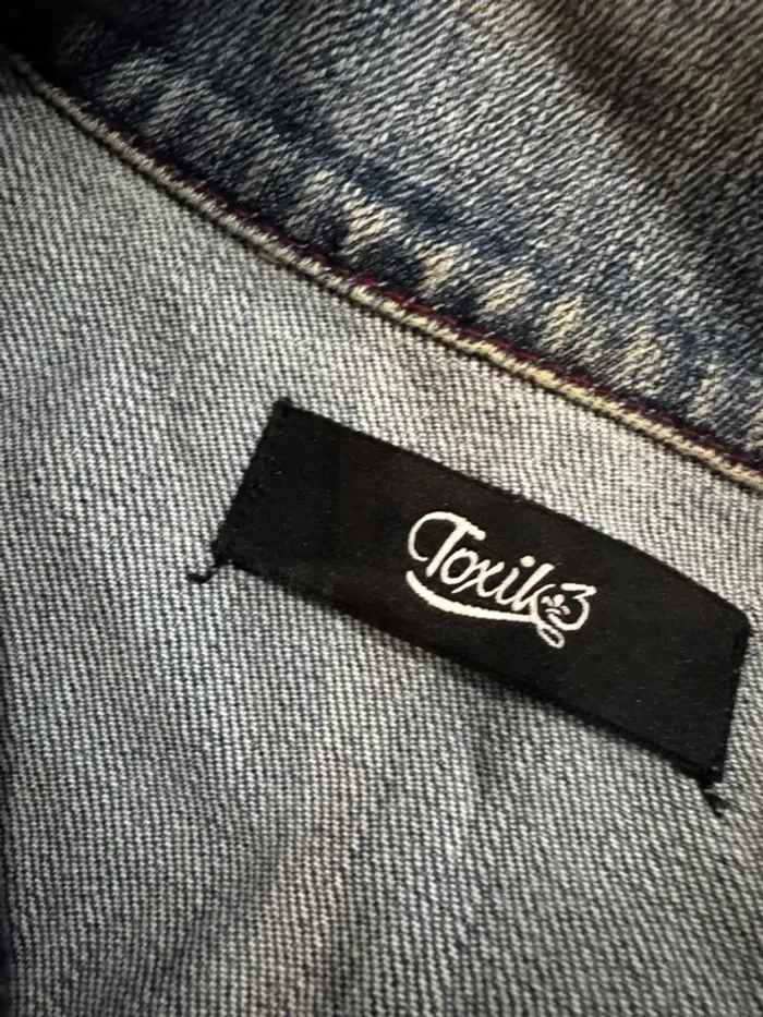 Veste en jean Toxik3, très bon état, taille S femme - photo numéro 2