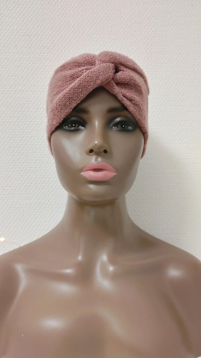Bandeau tête et cheveux en laine et acrylique rose - photo numéro 2